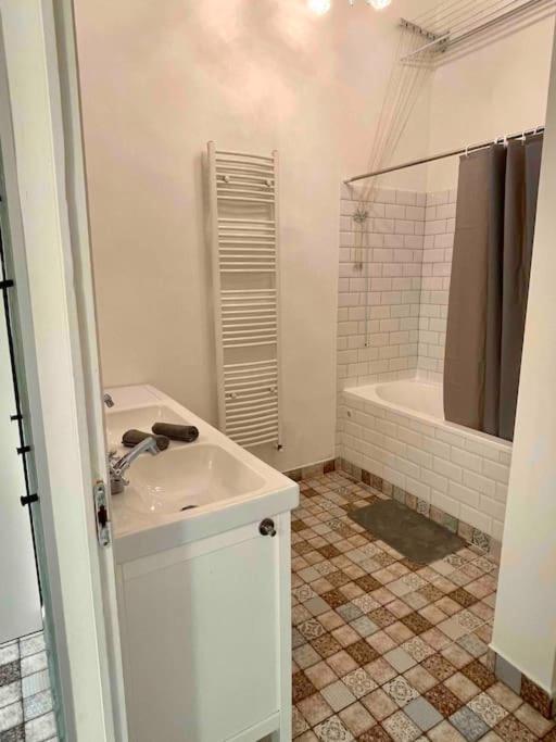 Knezits Spacious Ac Terrace Free Parking Budapesta Exterior foto